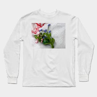 Green Easter Egg with Flowers Long Sleeve T-Shirt